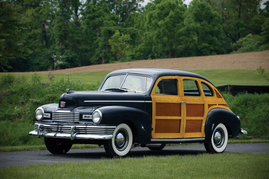  Nash Ambassador Suburban Sedan 1947 года  (фото 1 из 2)